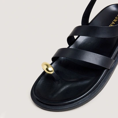 Sandals with gold details in black leather | WEPS