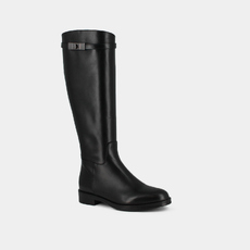 Round-toe boots black