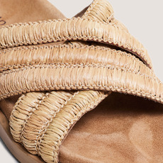 Mules with overlapping straps beige