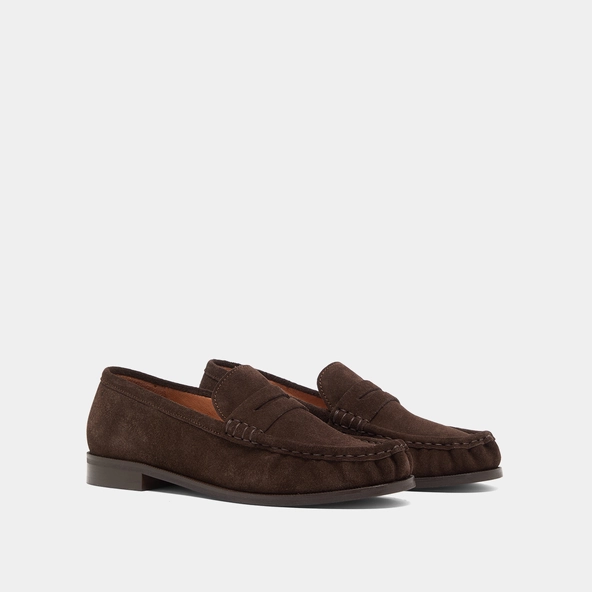 Round-toe loafers in dark brown suede | DELICE