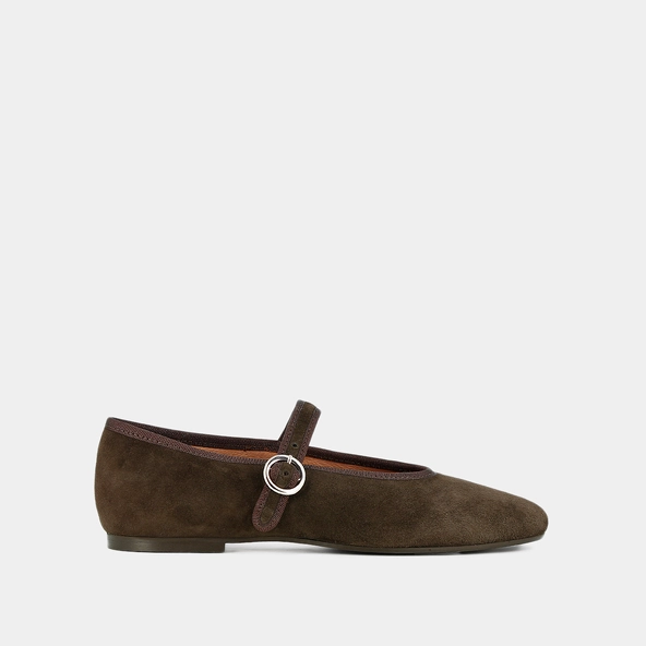 Ballet flats with straps and buckles in dark brown velvet | DEESSE