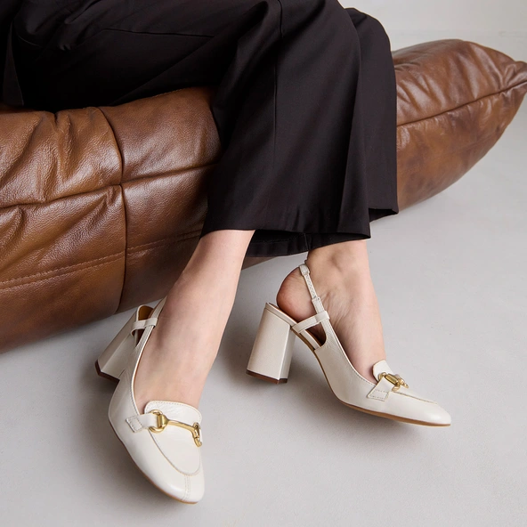 Slingbacks with gold bits in ecru distressed leather | BASEL