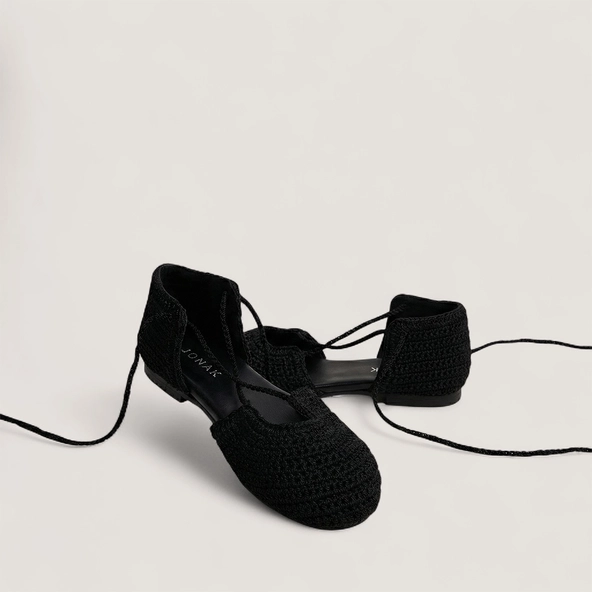 Ballet flats with laces in black crochet | WULLY