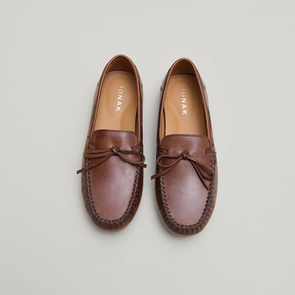 Ruched loafers with laces in cognac leather | ANGELIQUE