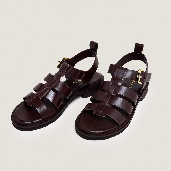 Sandals with adjustable buckles in dark brown leather | WOOL