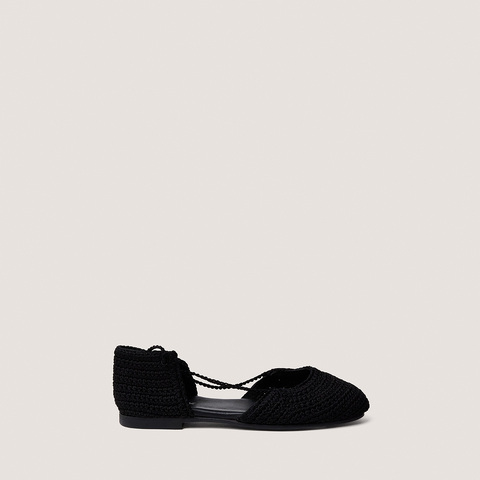 Ballet flats with laces black