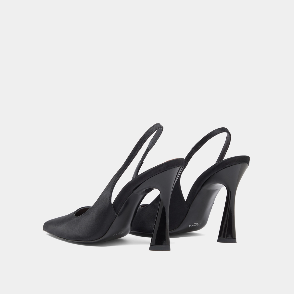 Pointed-toe slingbacks in black satin | DRESSY
