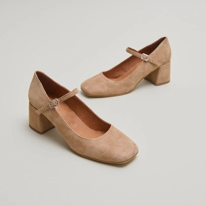 Square-heeled Mary Jane camel