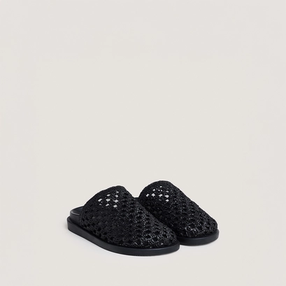 Openwork mules in black raffia | wolfang