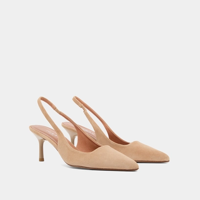 Pointed-toe pumps in camel velvet | diamantine
