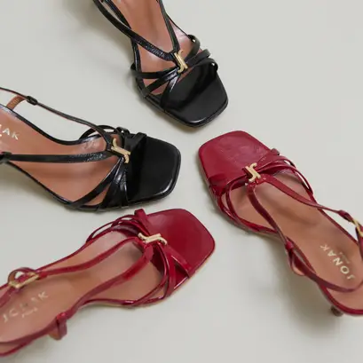 Heeled sandals with monograms in red carmine shiny leather | voma
