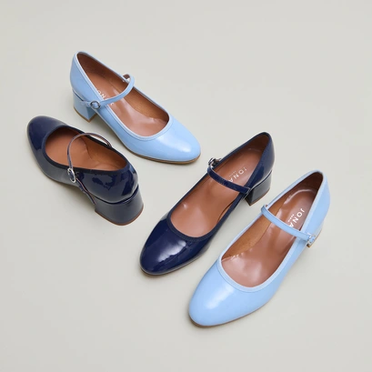 Heeled Mary Janes in light blue varnish | DALMATIE