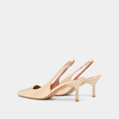 Pumps with pointed toes in platinum metallic leather | DIAMANTINE