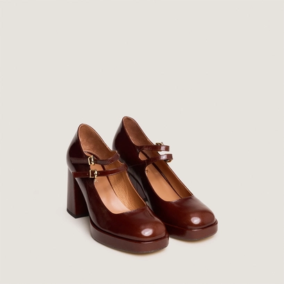 Babies with double straps and rounded toes in shiny brown leather | verite