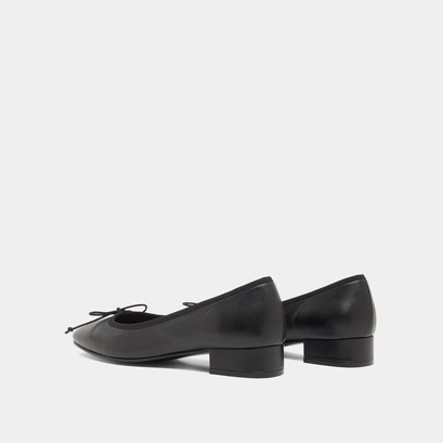 Heeled ballet flats in black leather | dadou