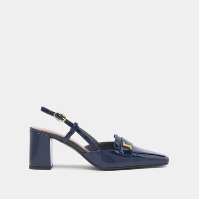 Pointed-toe slingbacks in marine varnish | DESPUES