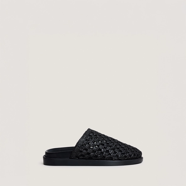 Openwork mules in black raffia | WOLFANG