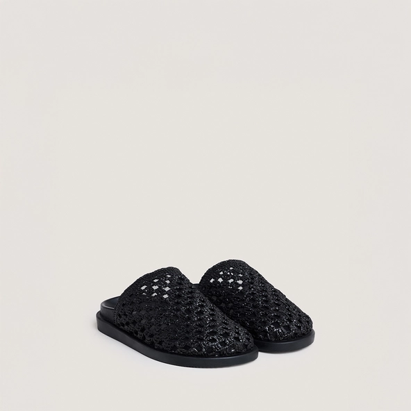 Openwork mules in black raffia | WOLFANG