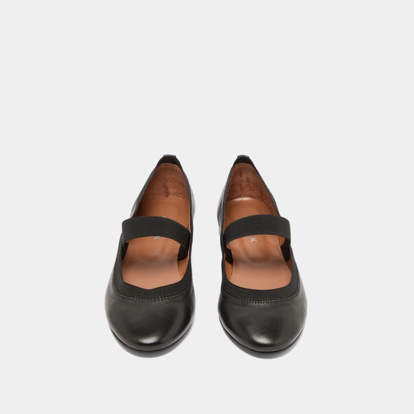 Ballet flats with straps in black leather | DABUS