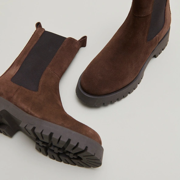 Platform ankle boots in brown suede | RIDLE
