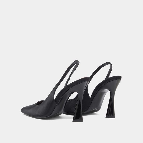 Pointed-toe slingbacks in black satin | DRESSY