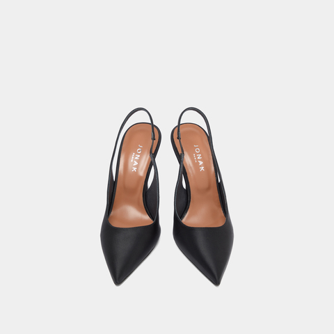 Pointed-toe slingbacks black