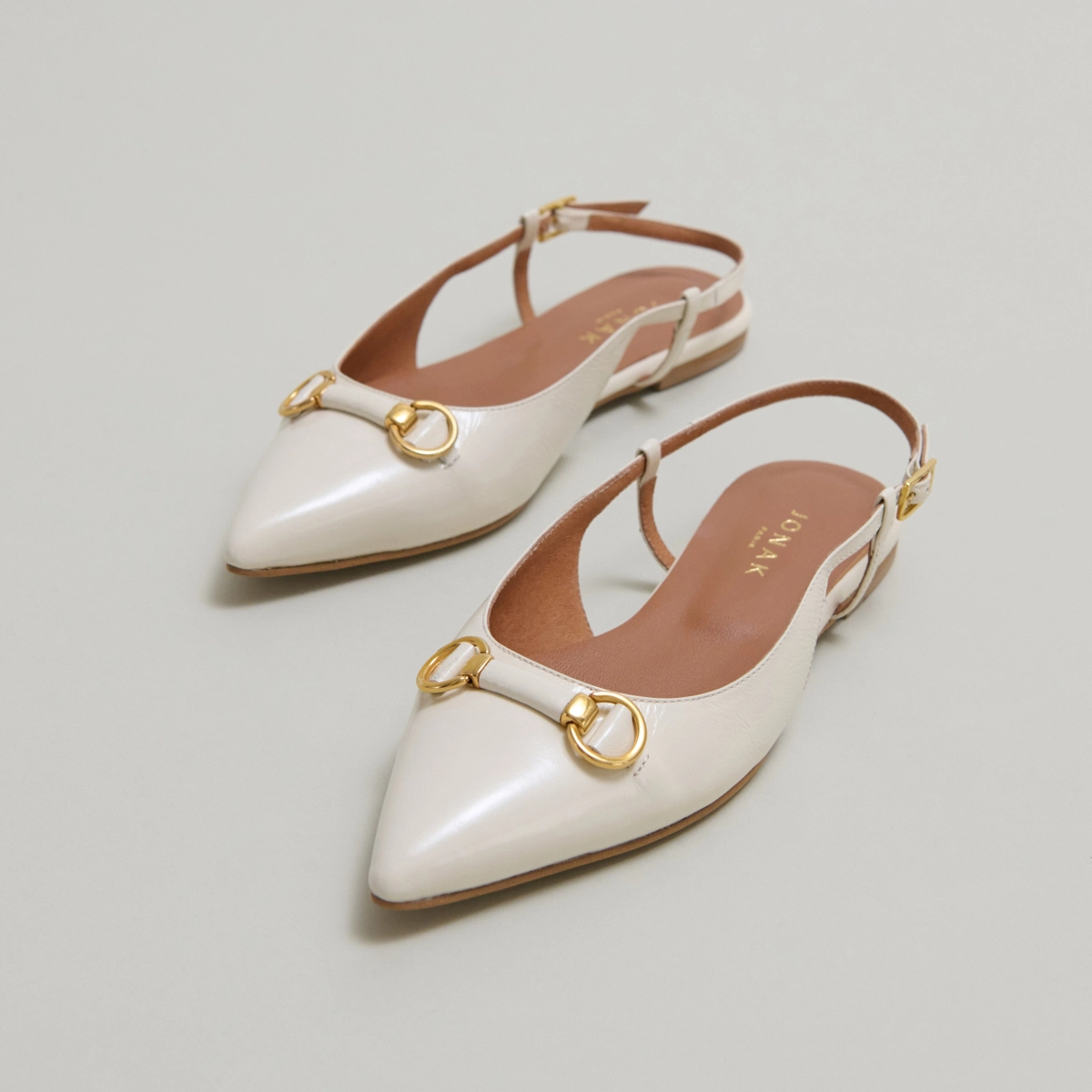 Pointed-toe slingback ballet flats with gold bits in ecru shiny leather | DEDICACE