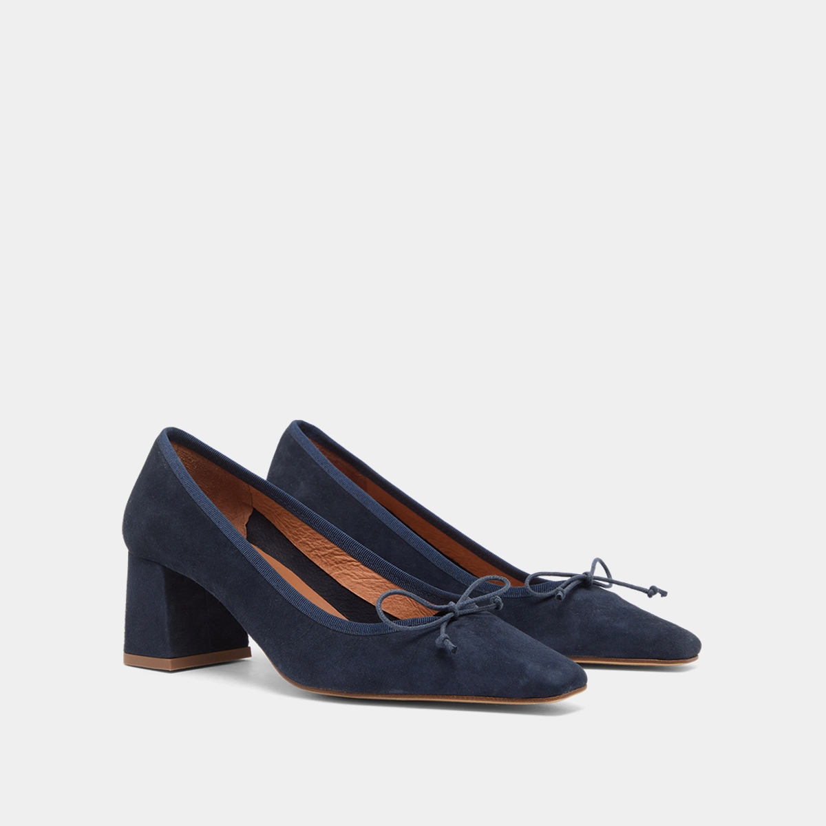 Lace-up pumps in navy velvet | DRING
