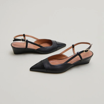Wedge pumps in black varnish and black leather | dakara