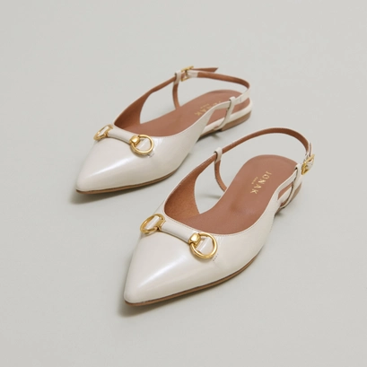 Pointed-toe slingback ballet flats with gold bits in ecru shiny leather | dedicace