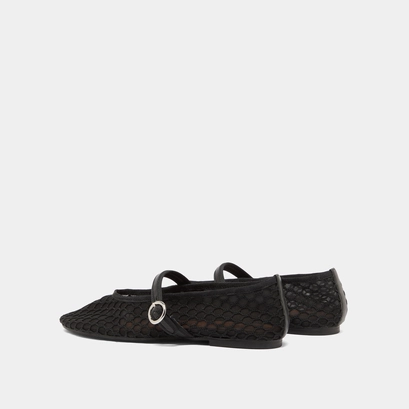 Ballet flats with straps in black mesh | deessia