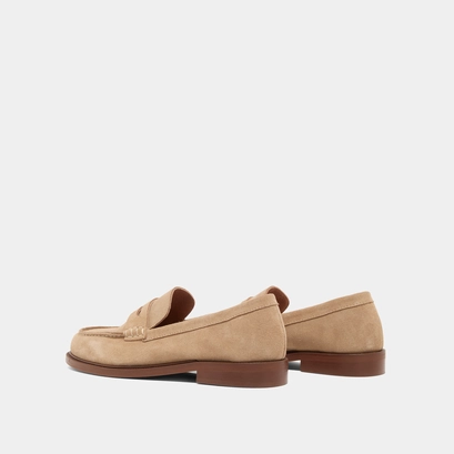 Rounded toes loafers in beige suede | dracula