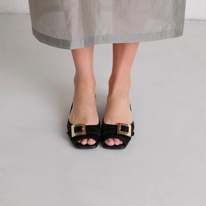 Open-toe ballet flats in black satin | durance