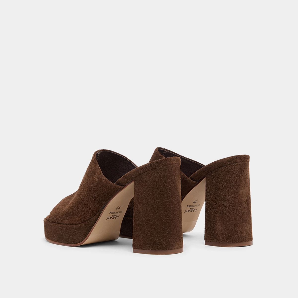 Heeled mules with platforms in brown suede | DELLE