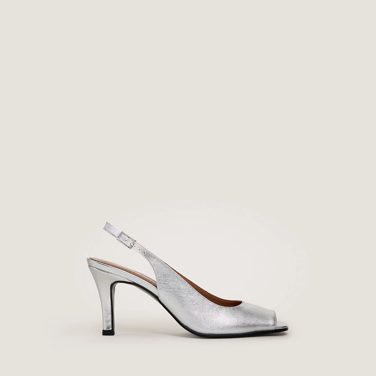 Slingback pumps in silver metallic leather | DEVOTION