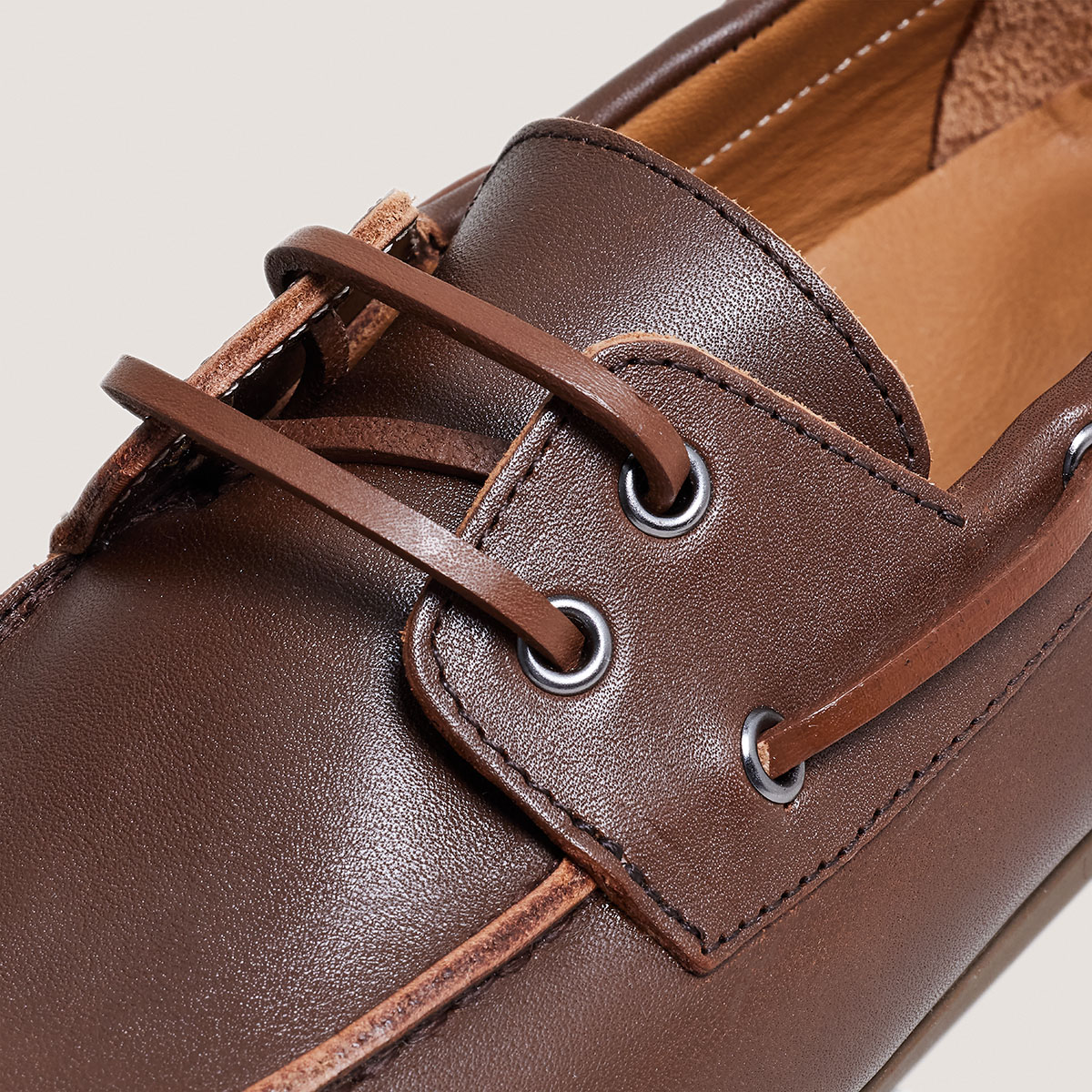 Soft loafers in brown leather | Lalie