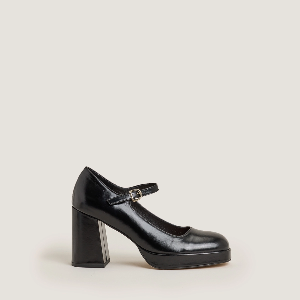 Platform Mary Jane with Rounded Toe in black leather | VERITOX