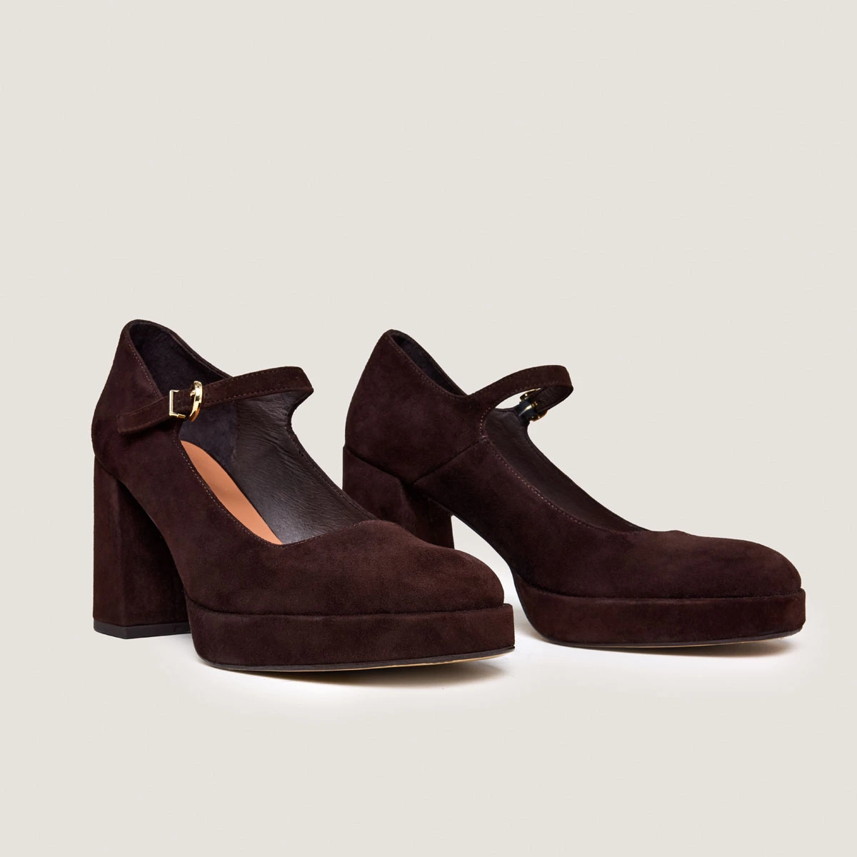 Platform Mary Jane with Rounded Toe in brown velvet | VERITOX