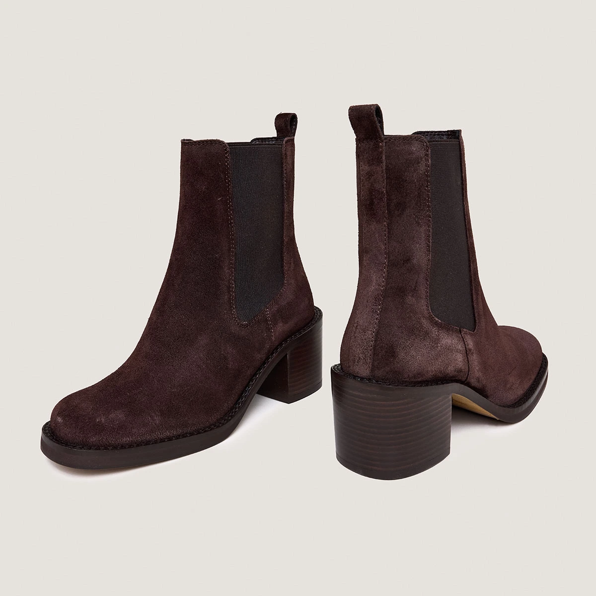 Ankle Boots with Heel in dark brown suede | BEACH