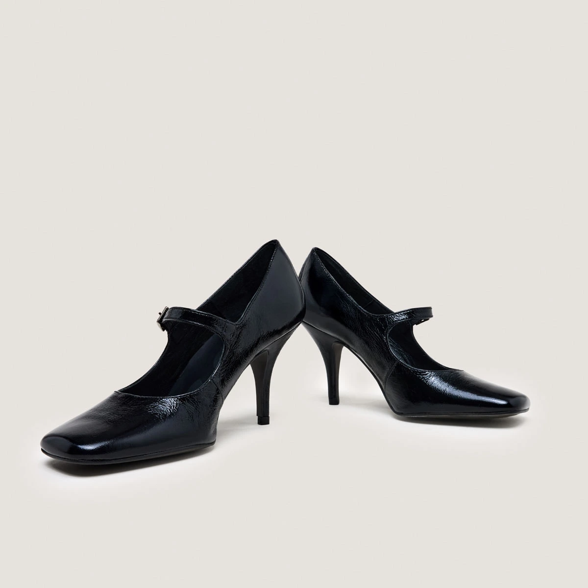Heeled Mary Janes with Straps in shiny black leather | BELFORT