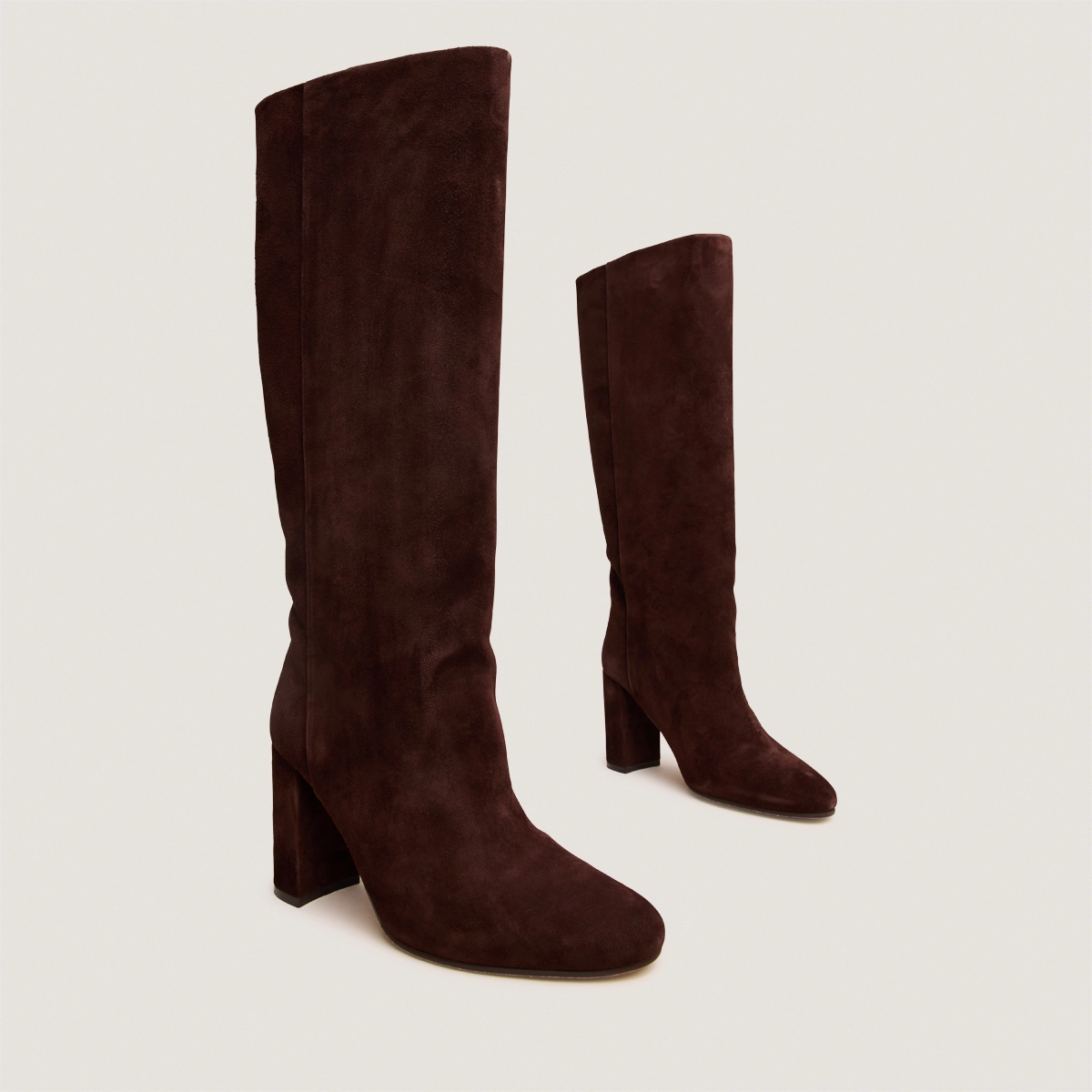 Heeled Boots in maroon velvet | VENEZUELA