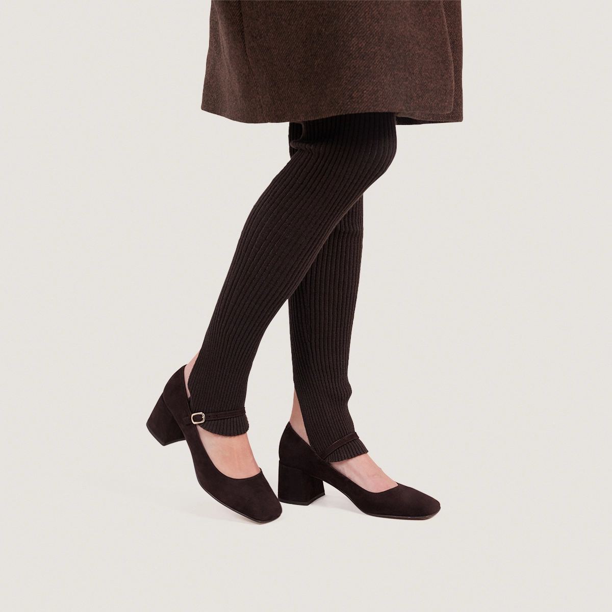 Mary Jane with Square Heels in dark brown velvet | ALIENOR