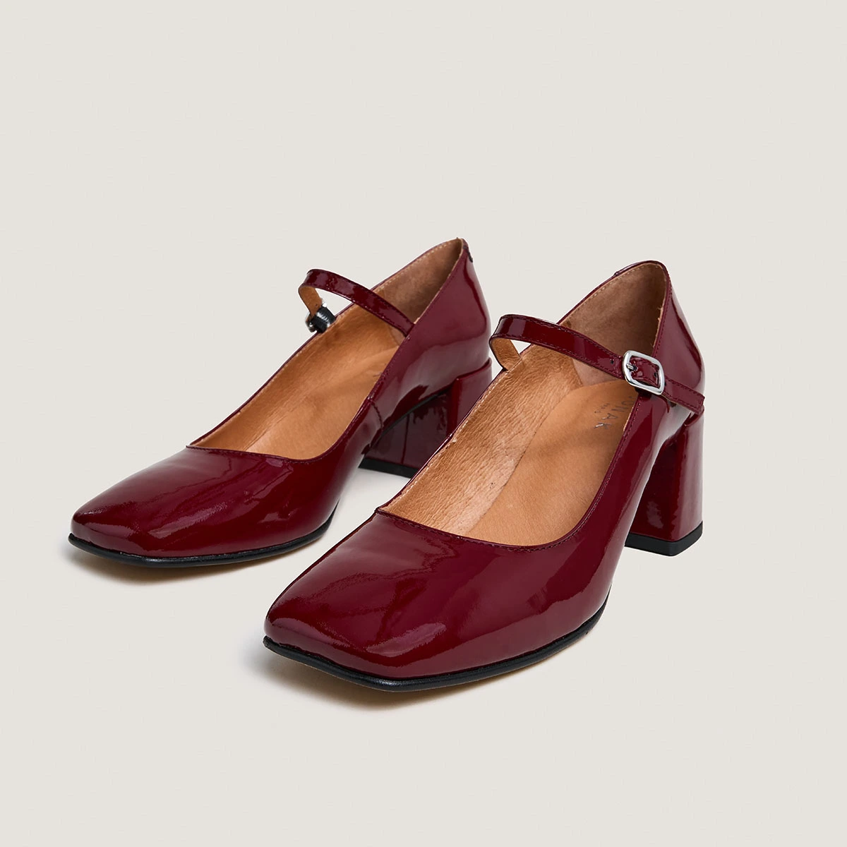Mary Jane with Square Heels in burgundy varnish | ALIENOR