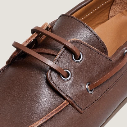Soft loafers in brown leather | lalie