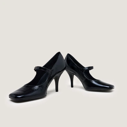 Heeled mary janes with straps in shiny black leather | belfort