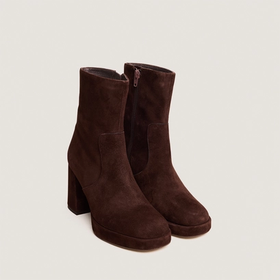 Heeled ankle boots with square toe in maroon velvet  | vesna