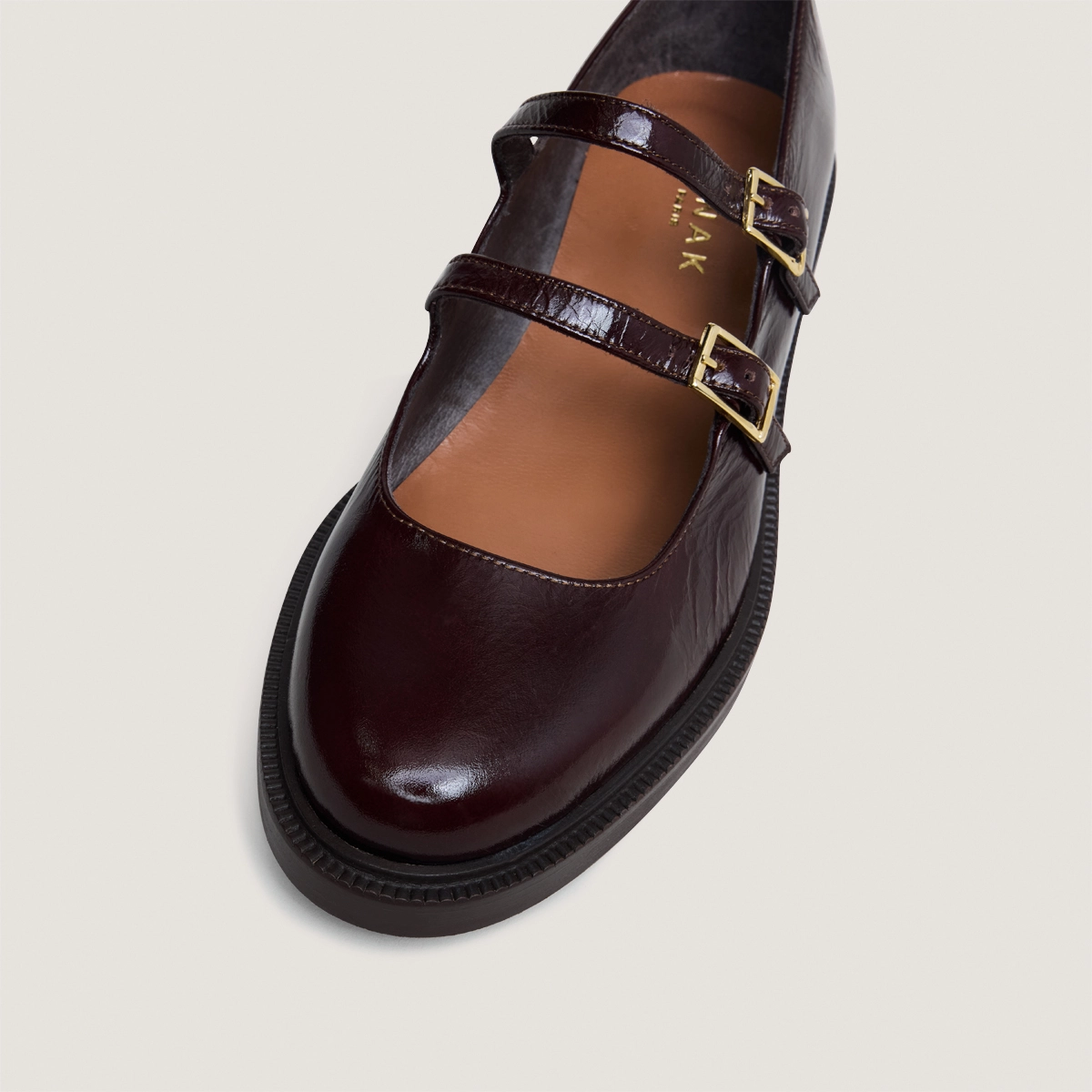 Ballet flats with double straps in chocolate patent leather | DREAMY