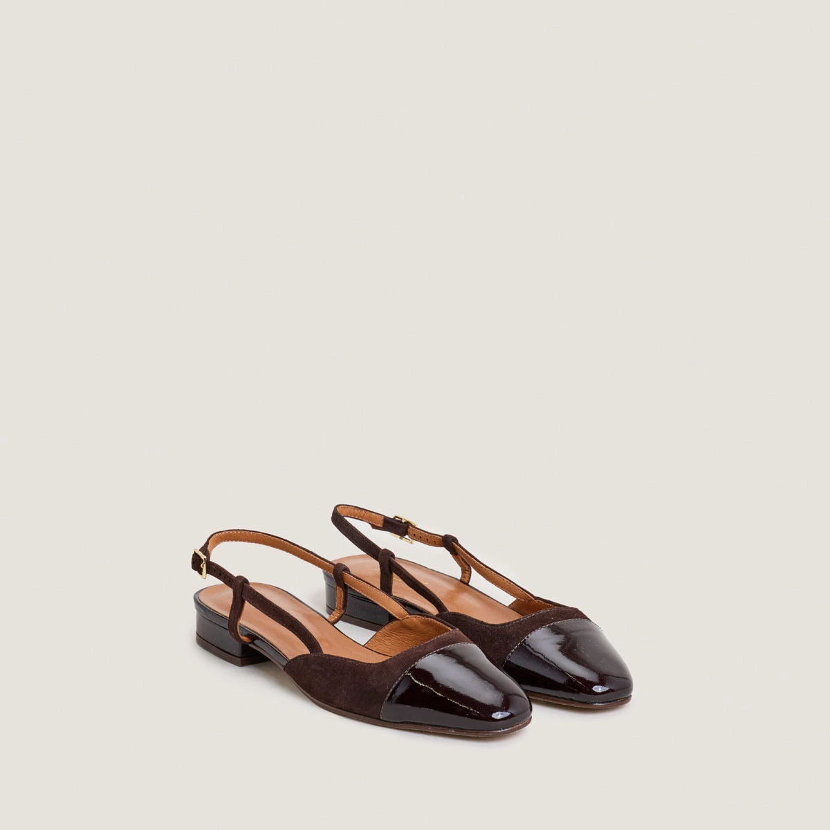 Slingback ballet flats in dark brown patent leather and brown velvet | DHAPOU