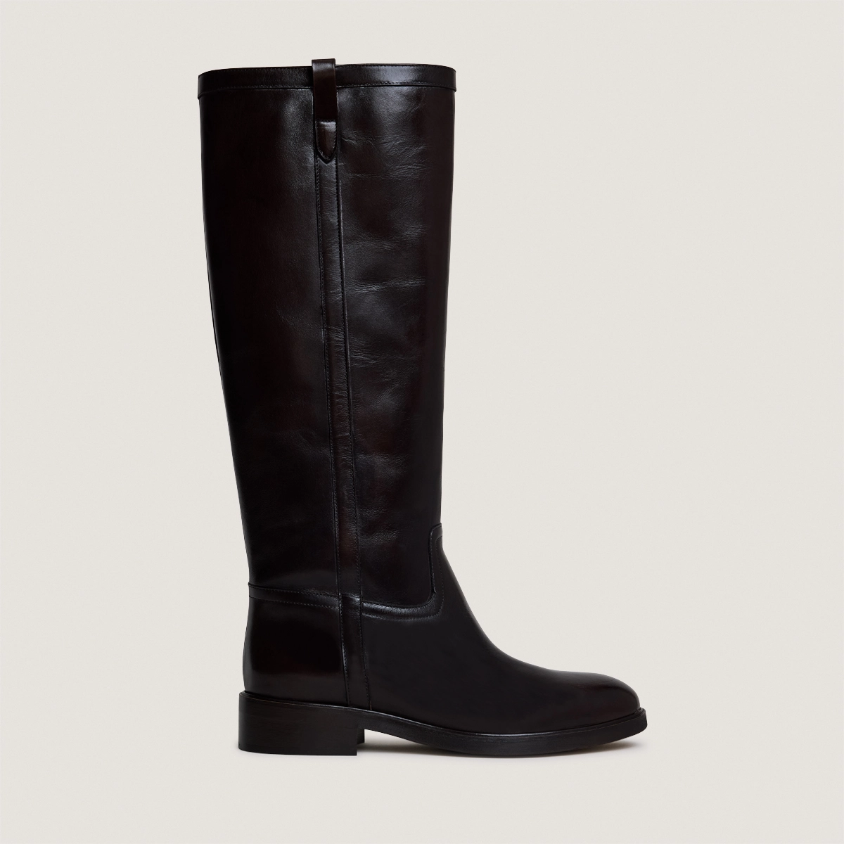 Round-toe boots in dark brown in dark brown patinated leather leather | MARGOT