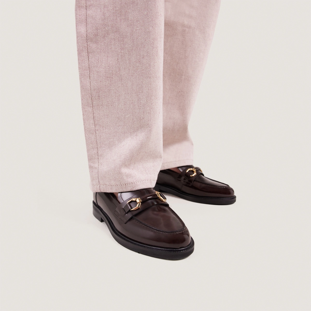 Bit loafers in brown patinated leather | DROP